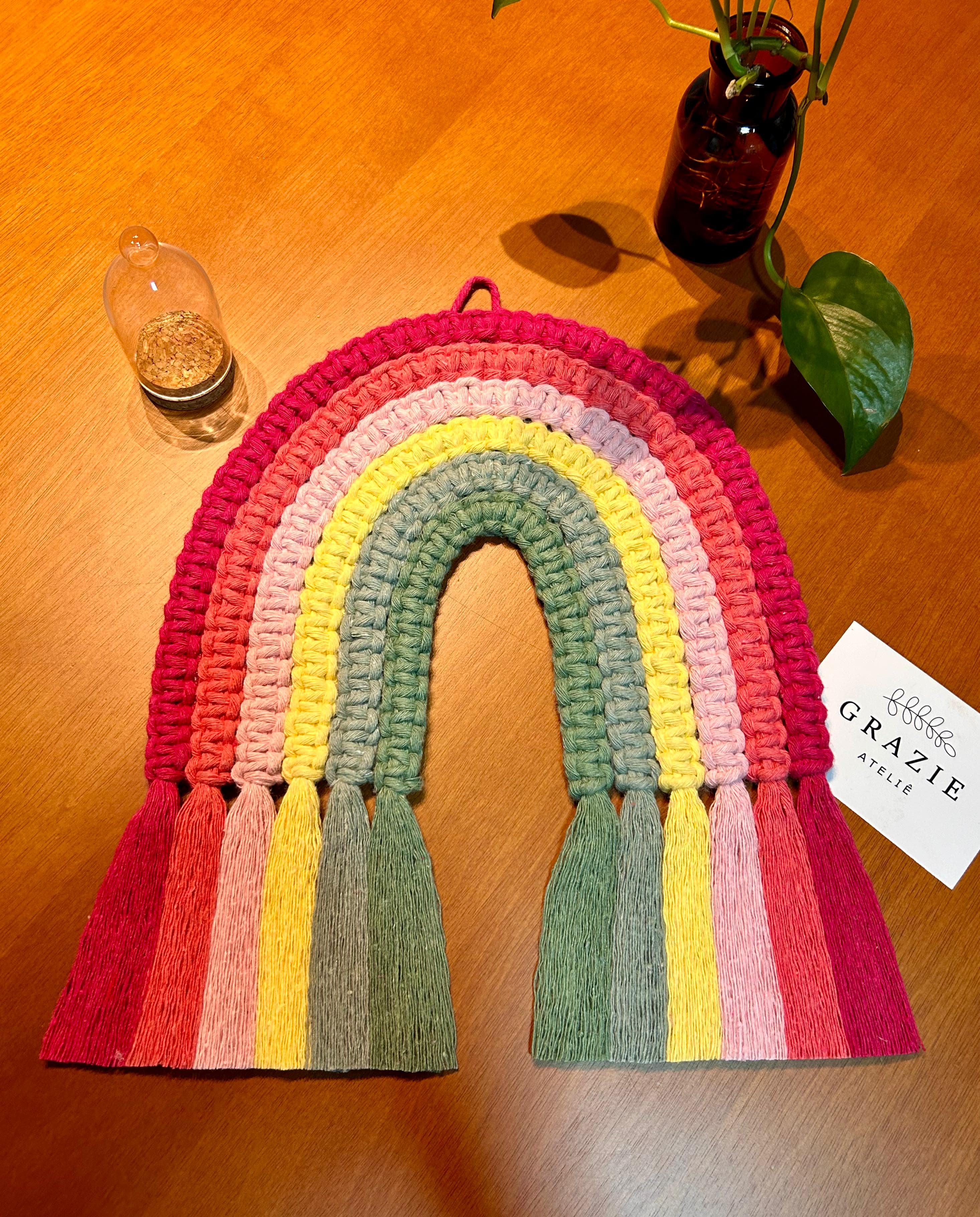 Arco-íris de Macramê